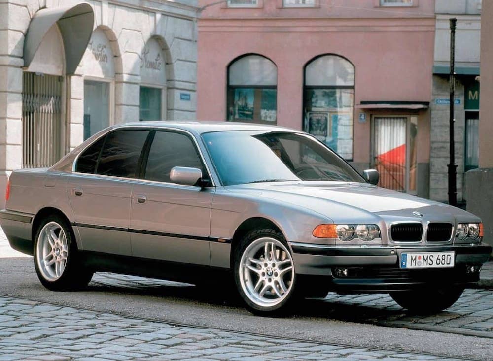 BMW E38